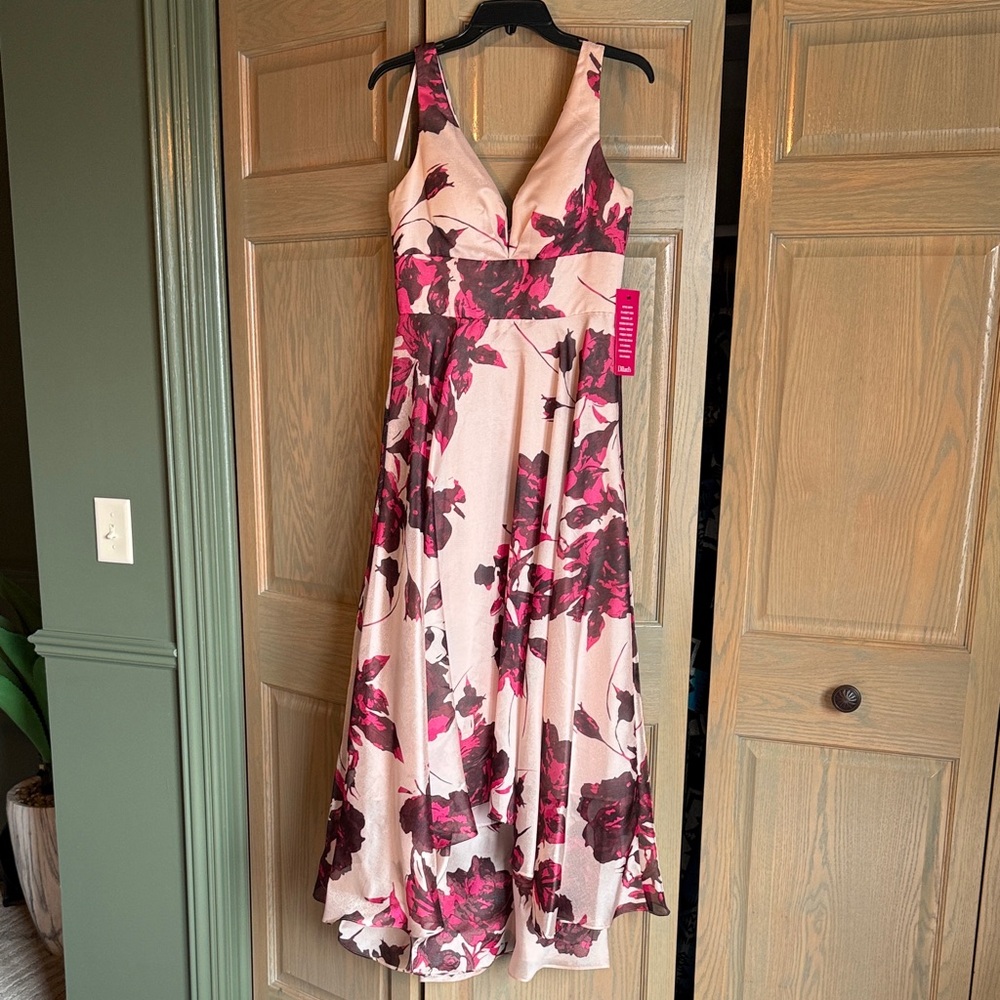 NWT Ignite Evenings Elegant High-Low Floral Dress in Pink and Black size 6